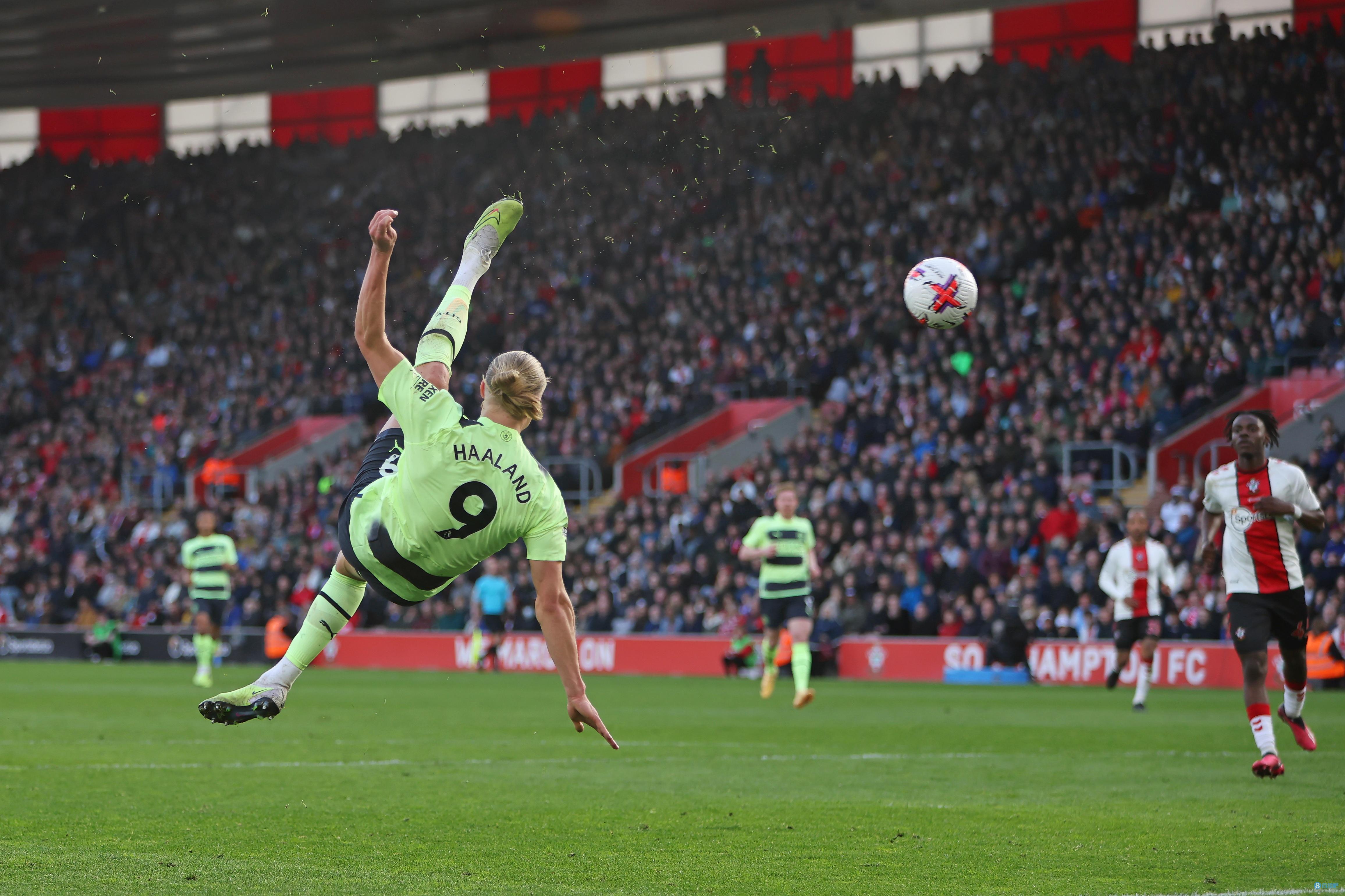 BURTON运动员团队新赛季多点开花，苏翊鸣连夺两冠（BURTON选手新赛季全面爆发，苏翊鸣豪取两连冠）