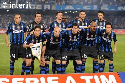 里尔年轻中场布阿迪被多家豪门关注，转会呼声高，期待其未来成为新星。（里尔小将布阿迪获多豪门青睐，转会热度高涨，未来新星可期）