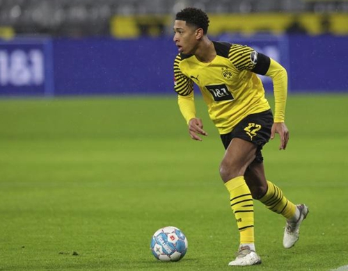 亚泰18岁中场武之程：我相信我们会在不久的将来回到中超（18岁亚泰中场武之程：坚信球队很快重返中超）