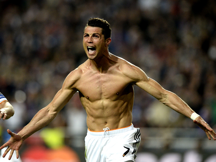 瓦拉内阿斯报专访：从20岁起我就一直带伤上阵（瓦拉内在阿斯独家中坦言：自20岁起便长期带伤征战）