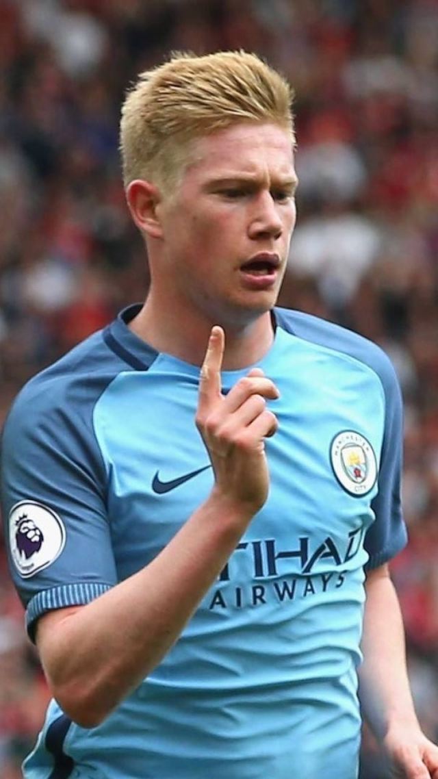 欧冠梅开二度后染红，迪亚斯是继格列兹曼之后第二人（欧冠先梅开二度后又吃红牌，迪亚斯继格列兹曼后成第二人）