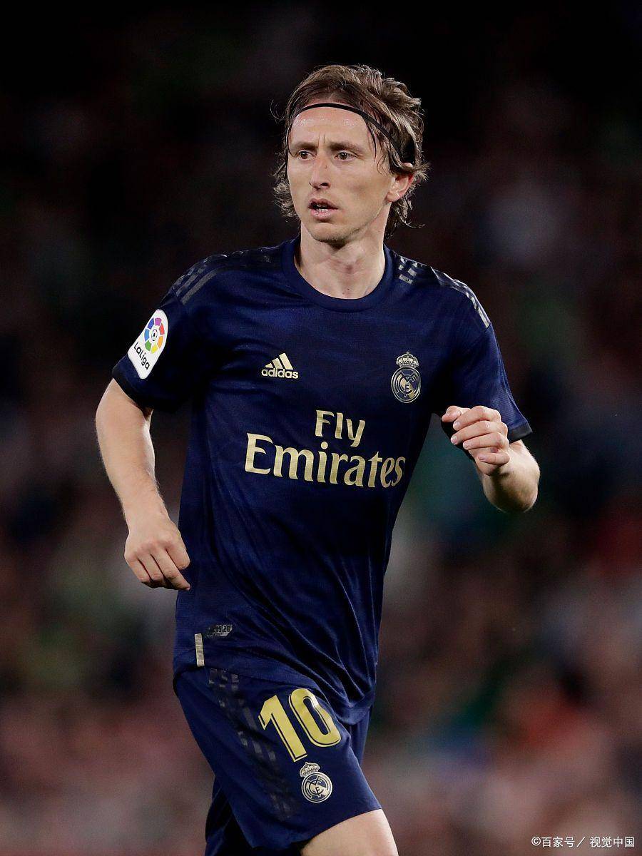 尤尔曼德：此前轮休格里马尔多是为让他休息；本菲卡压力很大（尤尔曼德谈格里马尔多轮休：仅为恢复体能，本菲卡压力巨大）