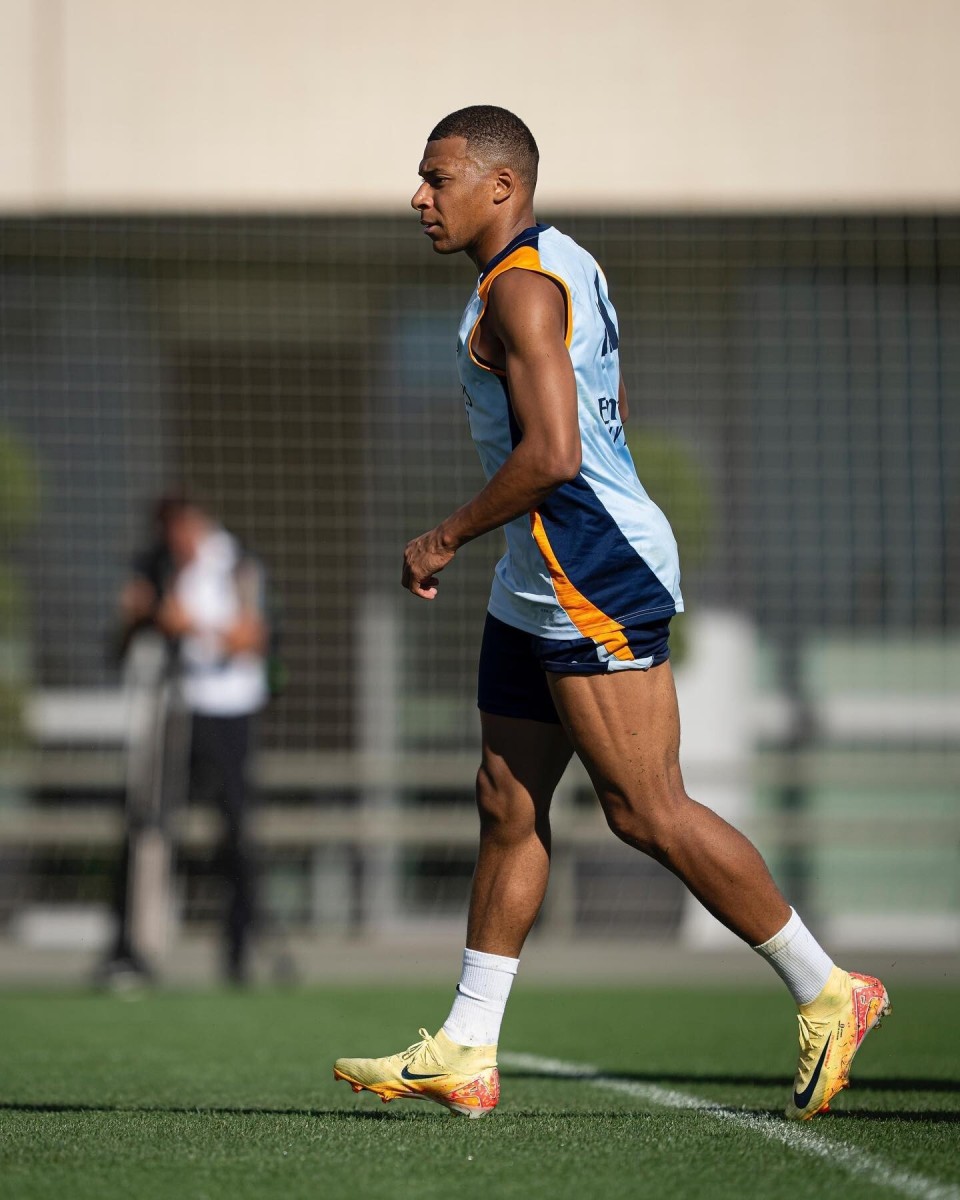 恰逢成都保卫战30周年，2025老甲A12月8日在成都双流开赛（值“成都保卫战”30周年之际，2025老甲A将于12月8日在成都双流揭幕）